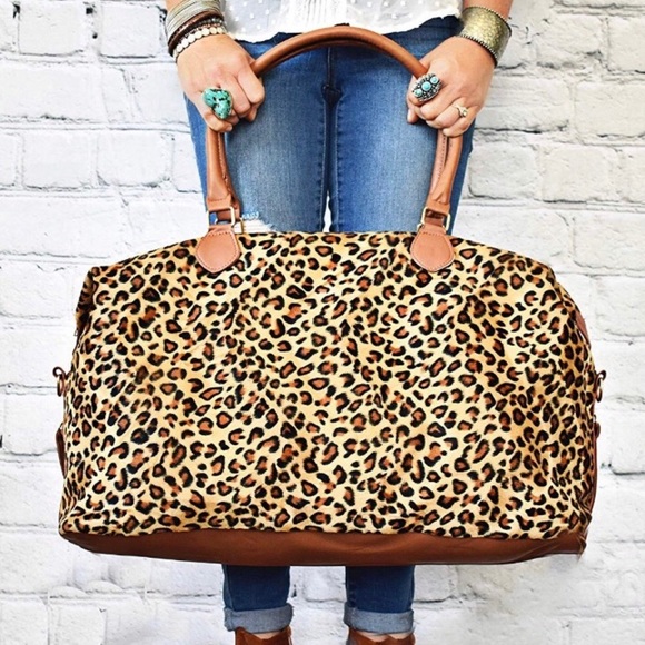Leopard Print Weekender - Picture 2 of 5